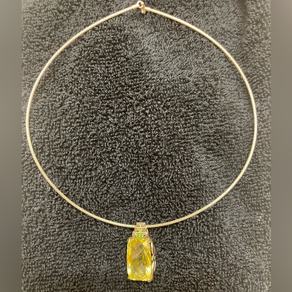 Silver Lemon Citrine 20ct. Pendant and Silver 925 wire necklace 18”